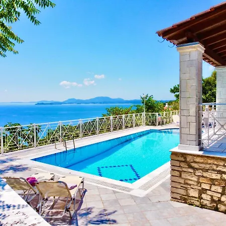 Fantasia With Private Pool By Dadovillas