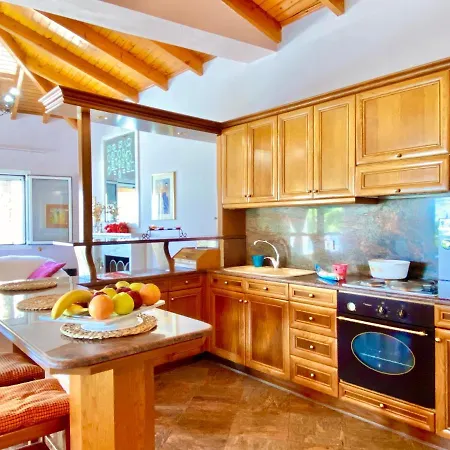 Vila Fantasia With Private Pool By Dadovillas Nisaki (Corfu)